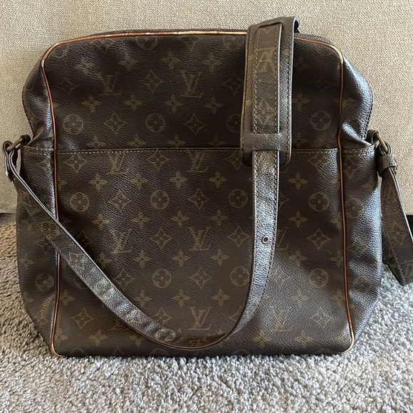 AUTHENTIC LV VINTAGE MESSENGER BAG - Picture 3 of 8